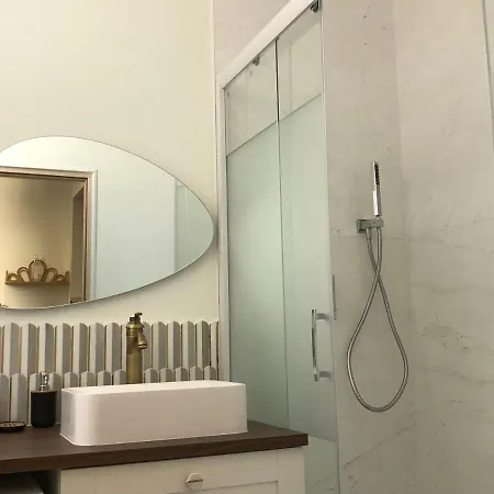 Elegant Et Lumineux A Proximite De Tous Les Lieux D'interet Апартаменты *